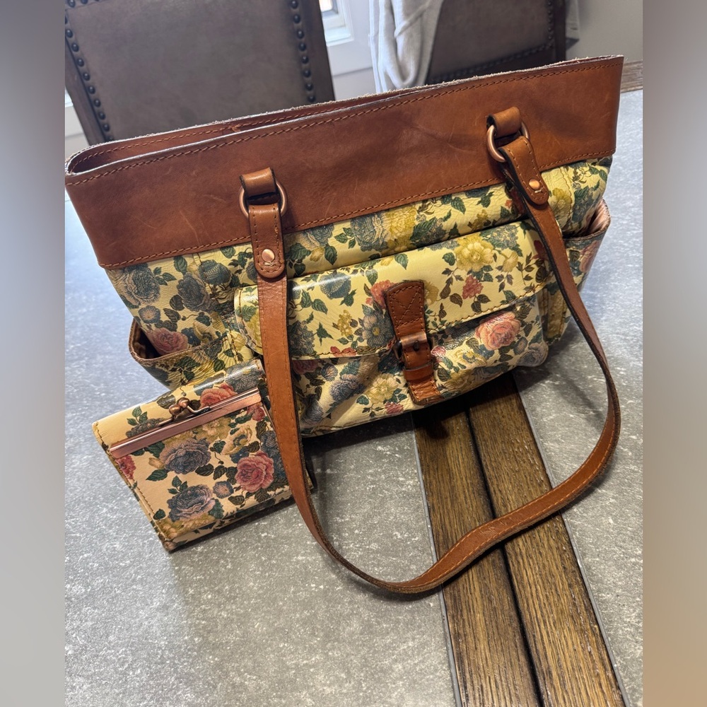 Floral Print Tote Bag with Brown Trim - Floral